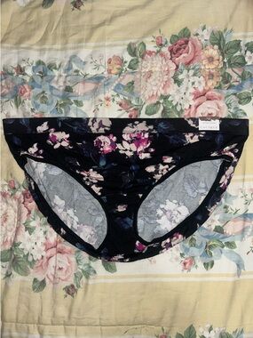 NWT Cacique Cotton Hipster Black Floral Panties.